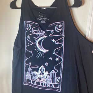 Torrid Size 4 Classic Fit Split Neck Tank La Luna Mystical